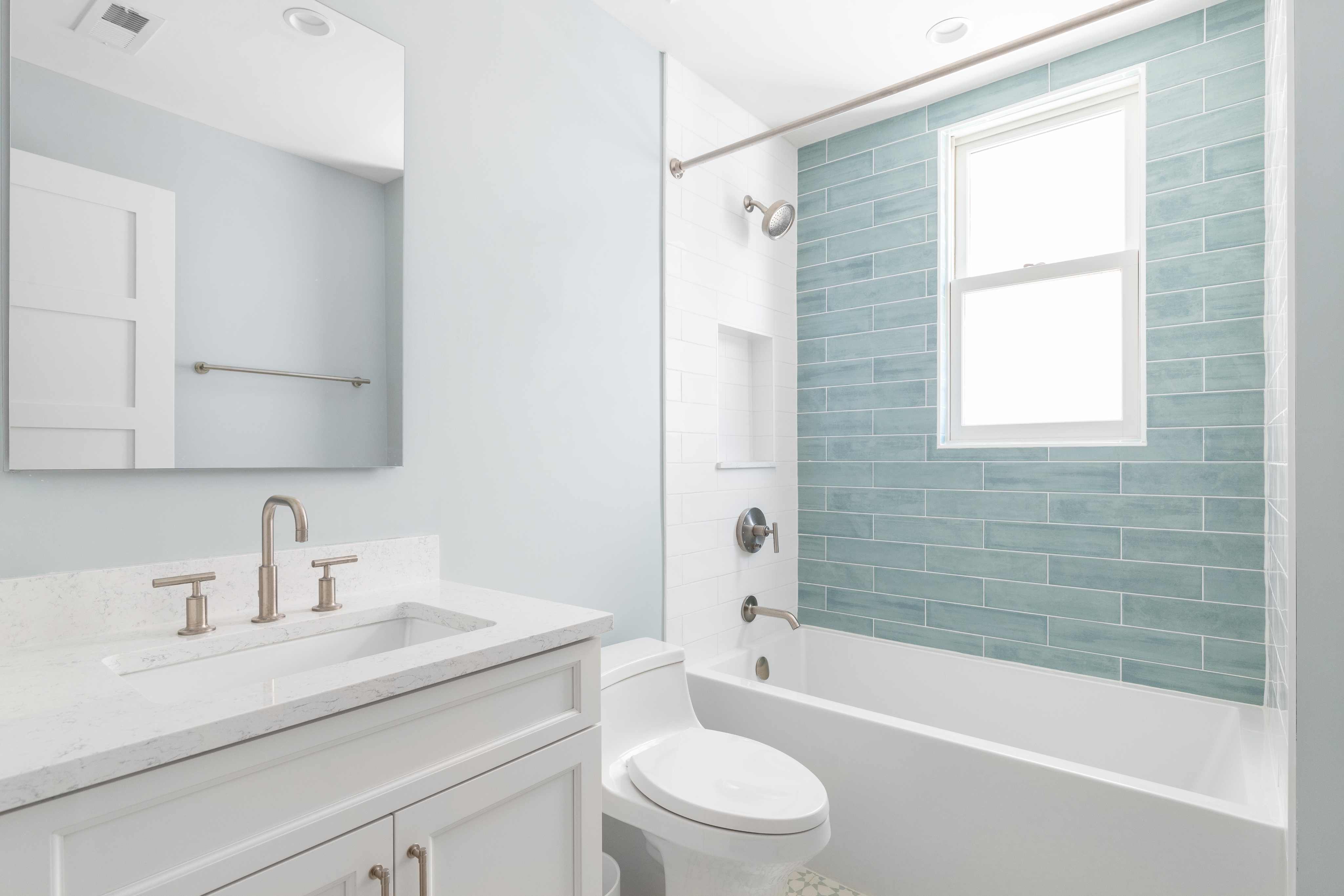 McLean Guest Bath